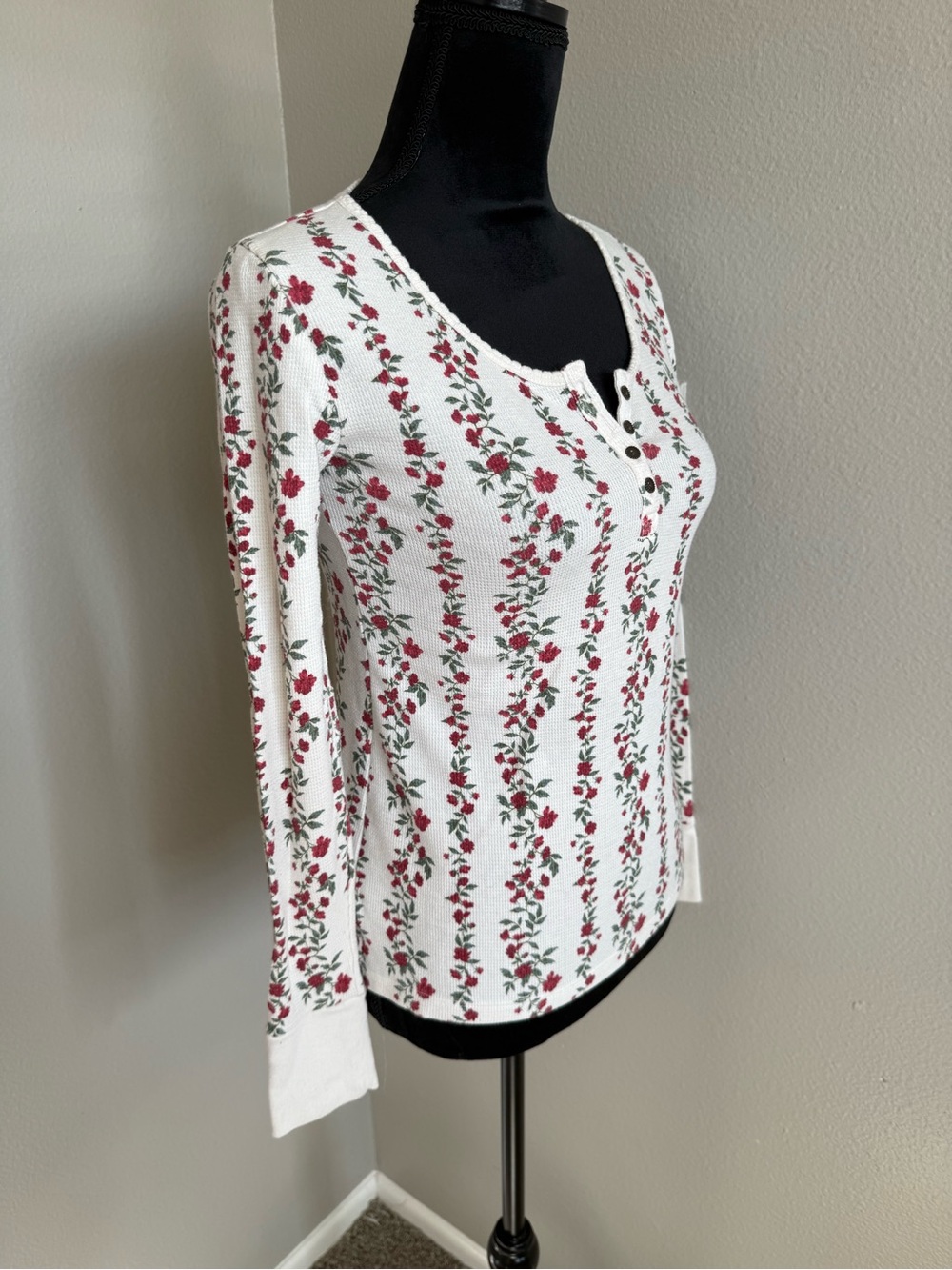 Lucky Brand White Long Sleeve Henley with Red Floral Stripe - Picture 2 of 4